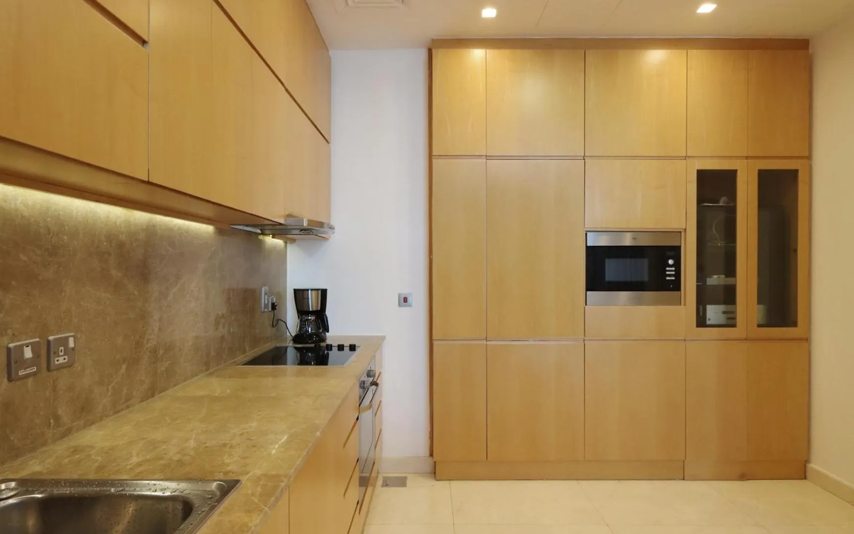 Livbnb Suites - 1Br With Sea View & Beach Access Dubaj 0*,  Spojené arabské emiráty